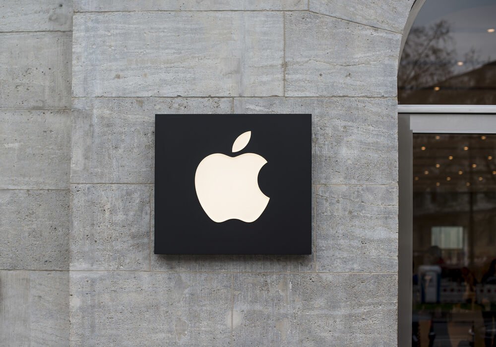 Apple: Launches the Latest Version of Operating Systems