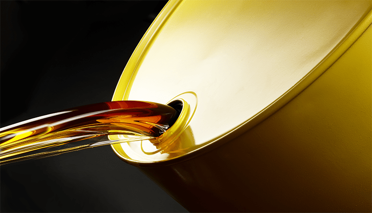 Oil Prices Fell on Weak Chinese Data Report - MyForexNews
