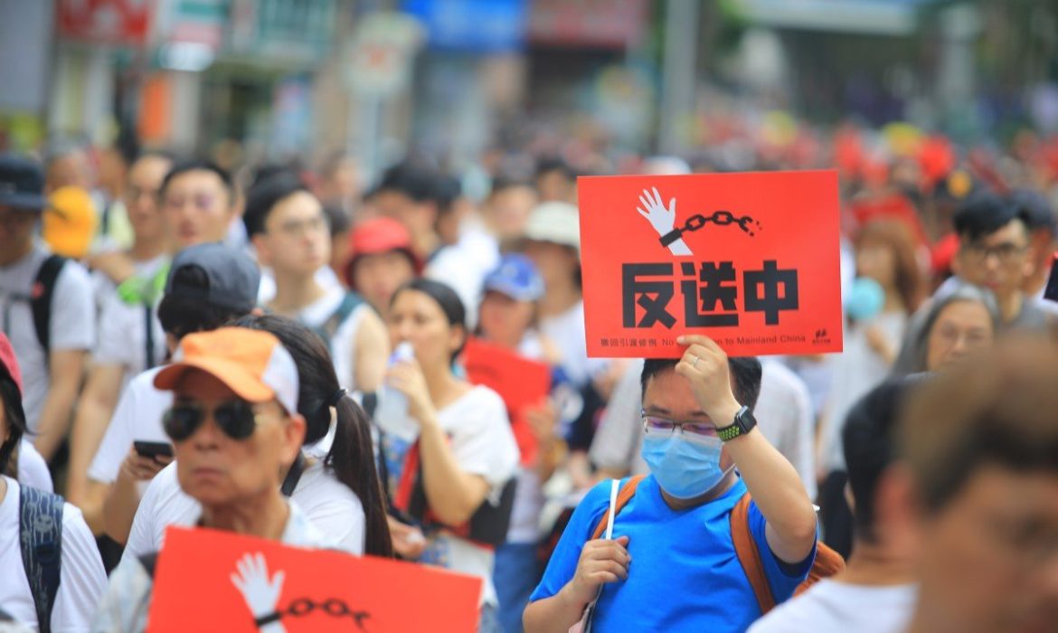 HK Tensions Affect Trade Progress; Yuan Falls, Yen Gains
