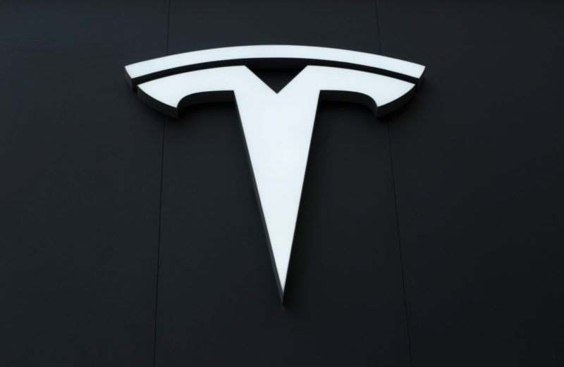 Tesla monte de 15% après une avancée technologique