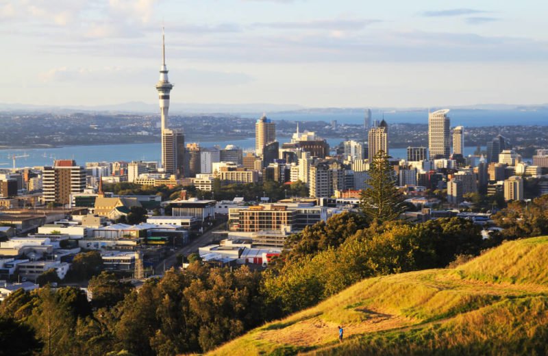 New Zealand’s inflation hits a 3-decade high