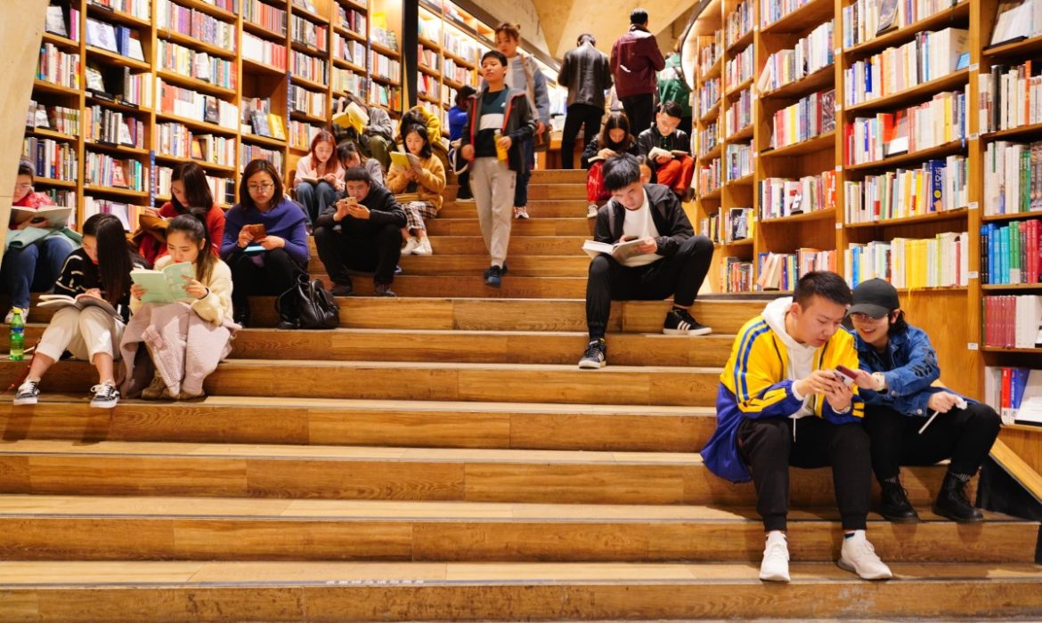 Coronavirus Hit Chinese Bookstores Who Have No Revenues