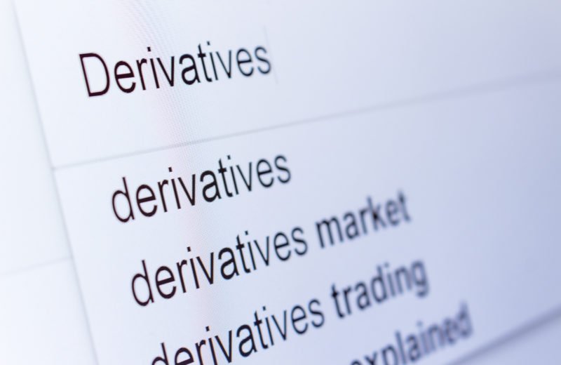 Derivative contracts and CFDs