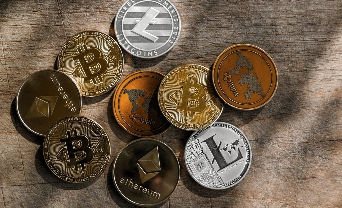 Bitcoin and other major cryptos declined on Tuesday