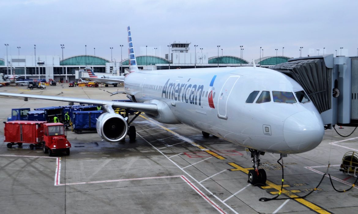 American Airlines and Other Sectors Damaged by Pandemic