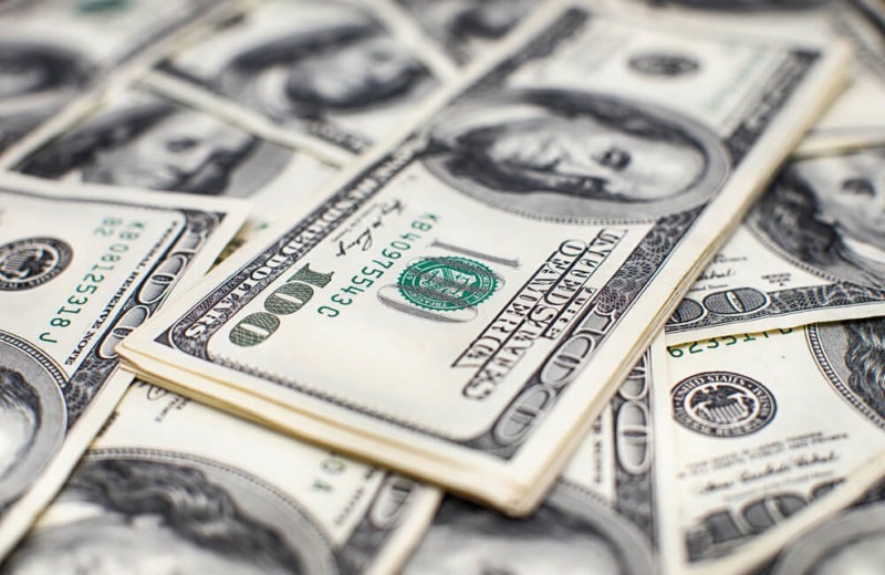 US Dollar Ends the Week Higher, Presidential Debate Weighs