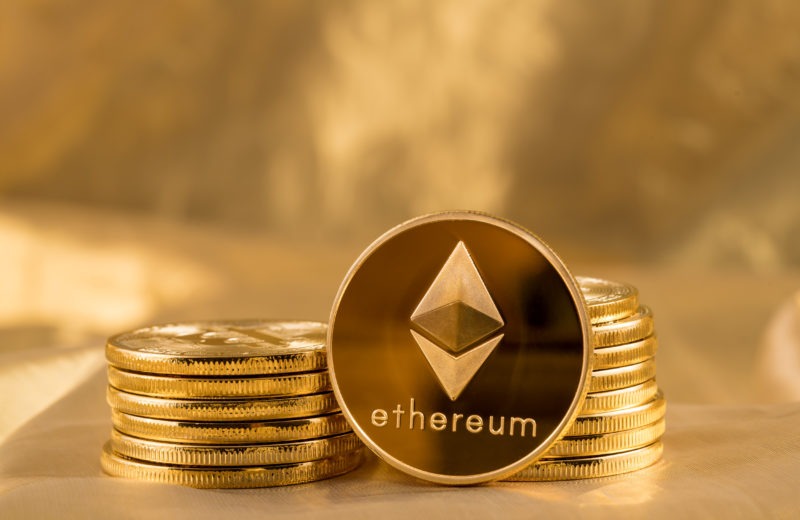 Ethereum traded in the red on Tuesday. What about XRP?