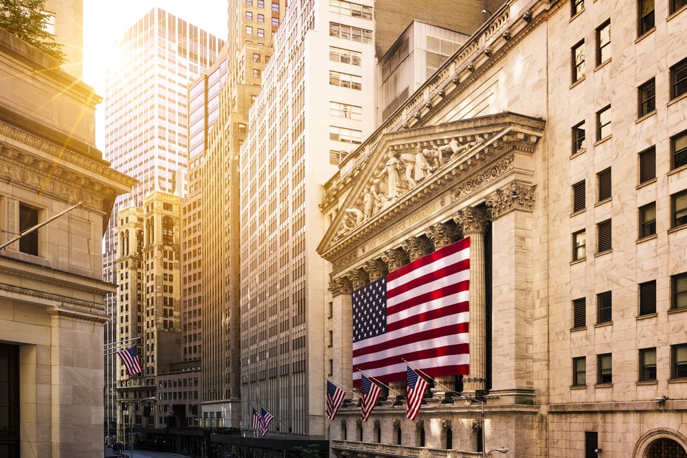 US Futures Slightly Climbed amid DJIA Index’s 260 Point Loss