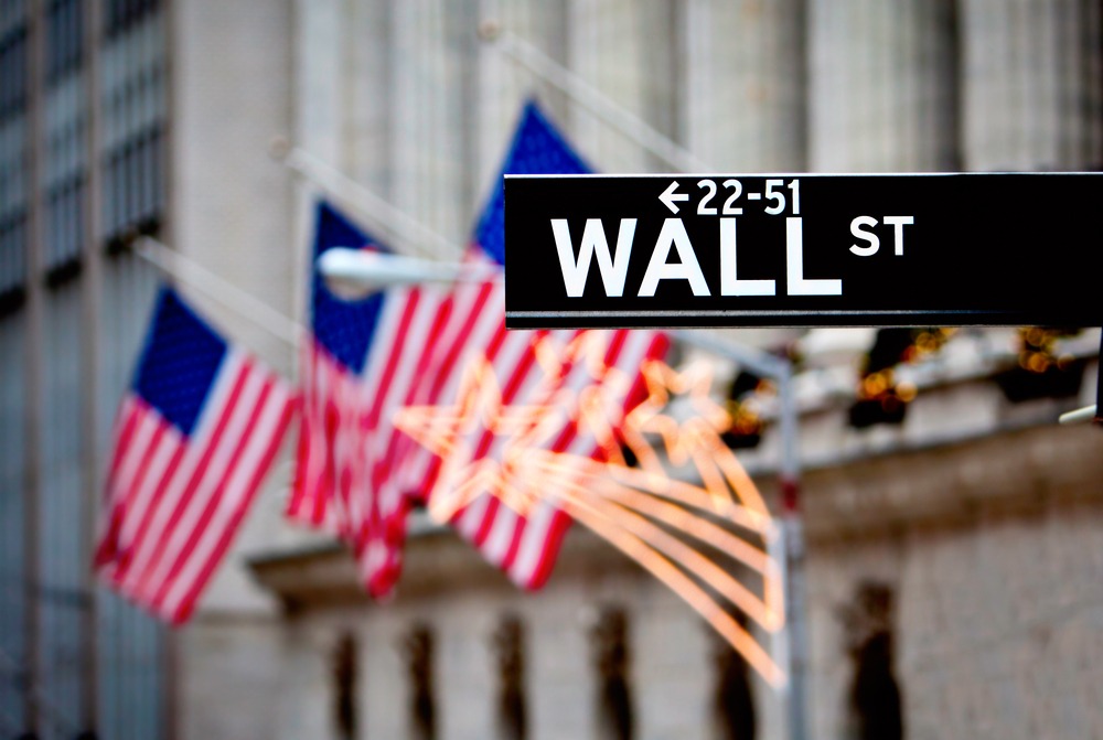 Wall Street Mixed as NASDAQ Up while Dow and S&P 500 Down