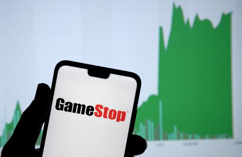 GameStop seeks analyst specialized in NFTs and Blockchain