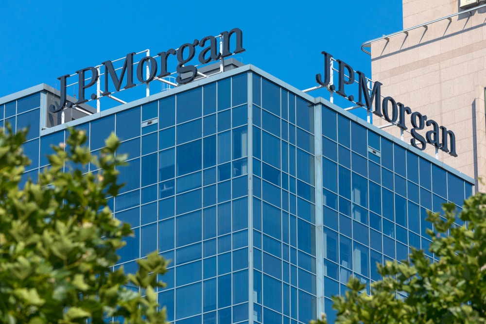 JPMorgan Profit Surges Nearly Five-fold in Q1