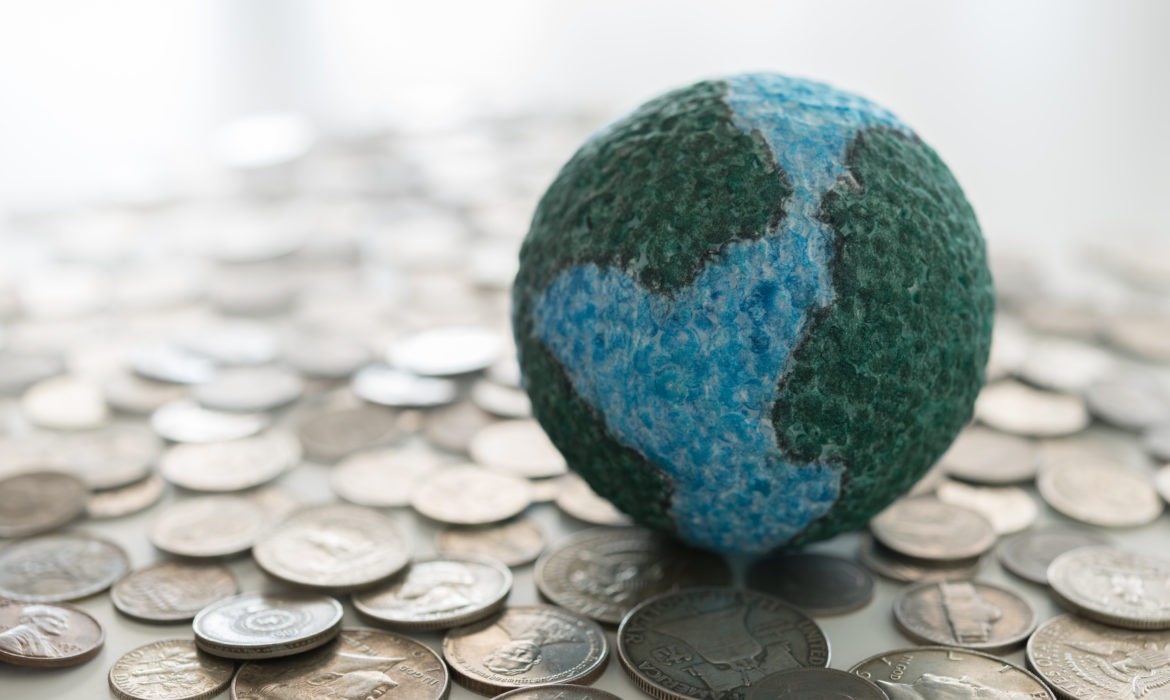 Global Bond, Money Market Funds Attract Inflows 