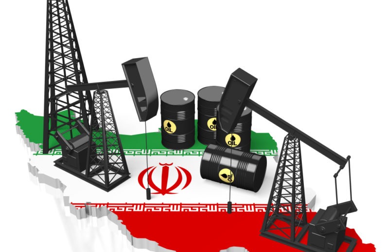 Oil Rises on Prospect of Iranian Crude Supply