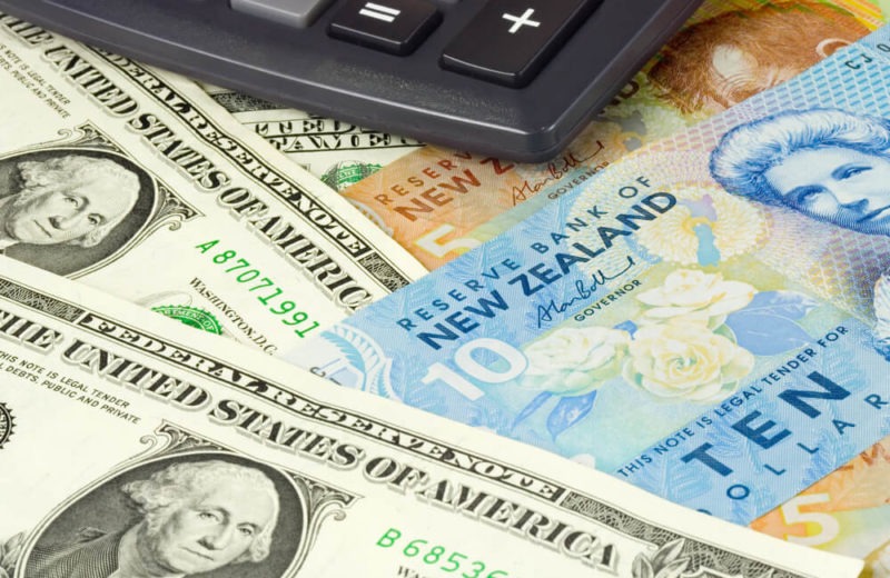 Kiwi Dollar Fell, U.S. Dollar Slightly Increased