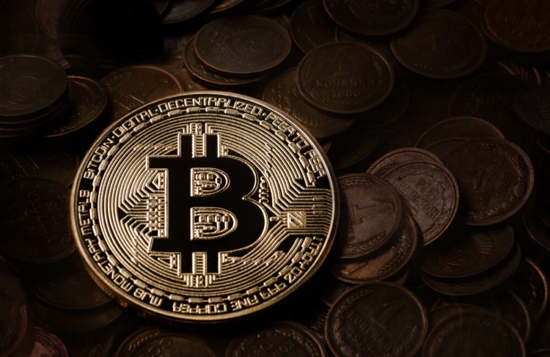 Bitcoin Rebounds to $61K while ETF Fever Subsides