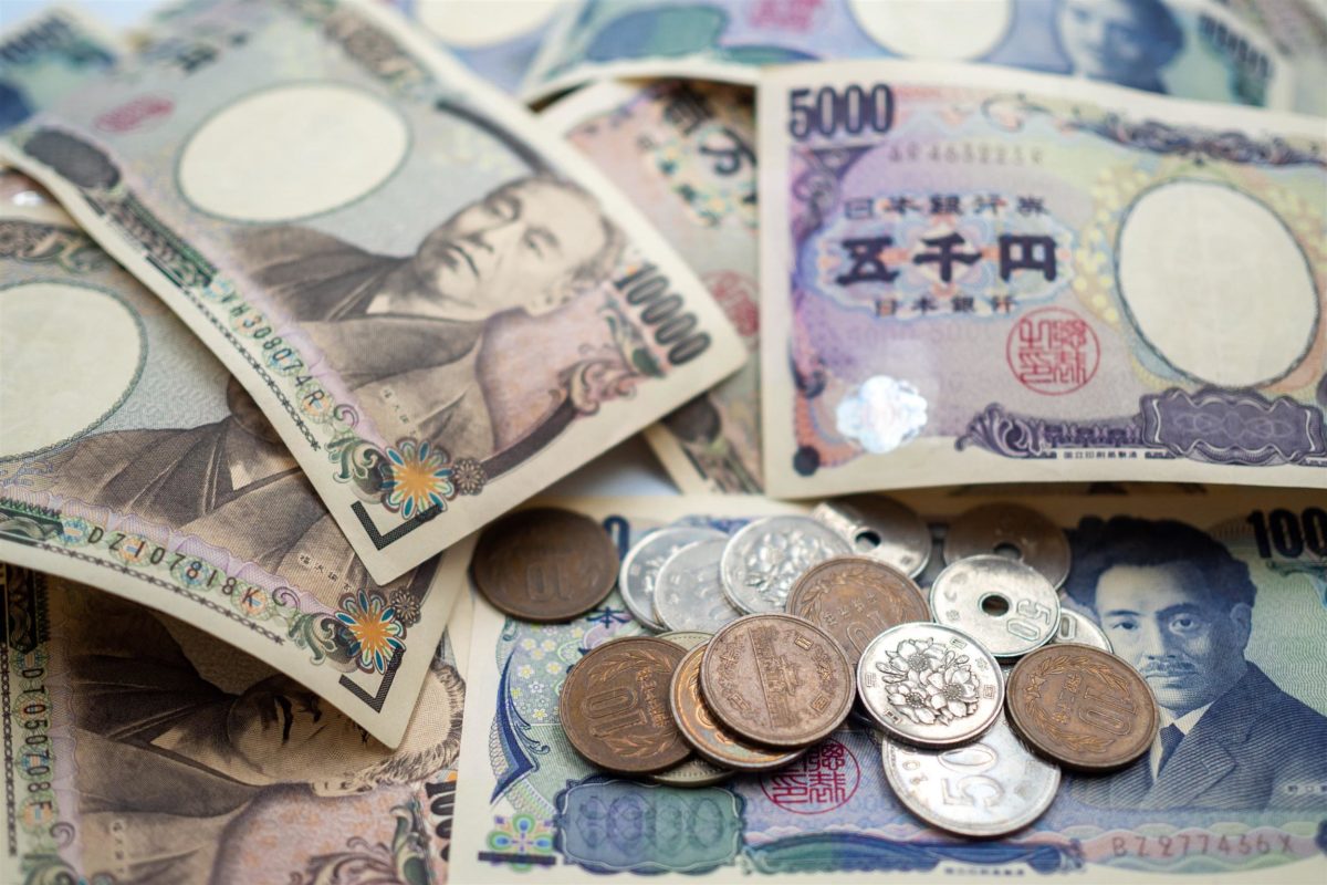 Yen and other major currencies