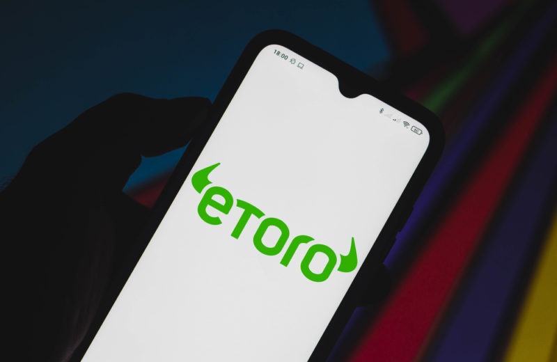 eToro Tight Ties With Banking-as-a-Service Provider OpenPayd