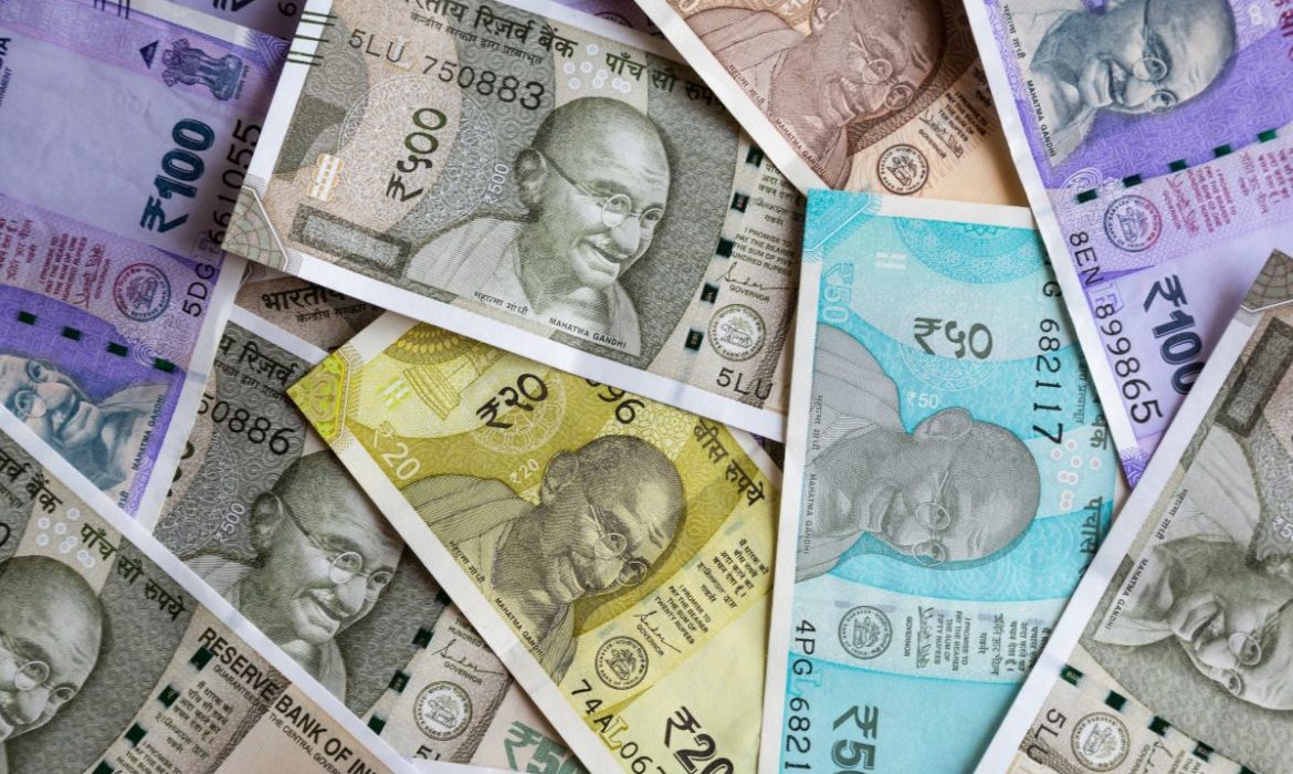 Hausse de la roupie indienne contre le dollar