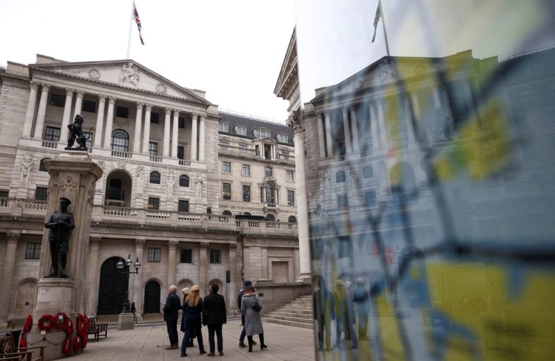 Investors Dump UK Gilts at Unprecedented Rates