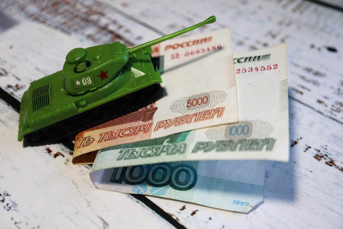 How Western Sanction Can Harm the Russian Economy