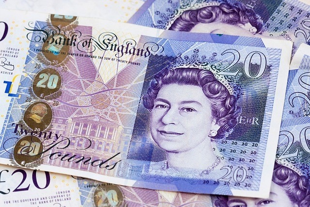 More and more Britons are facing financial problems
