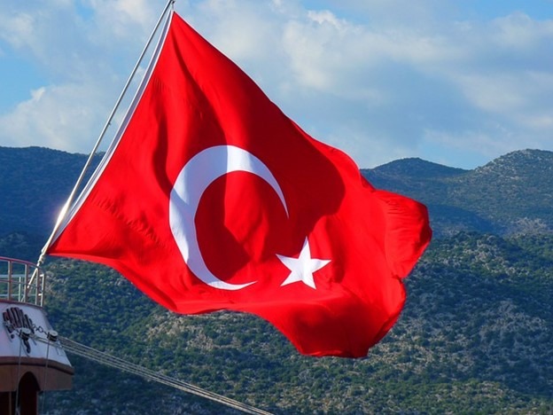 Turkey Central Bank Raises Interest Rates to 45%