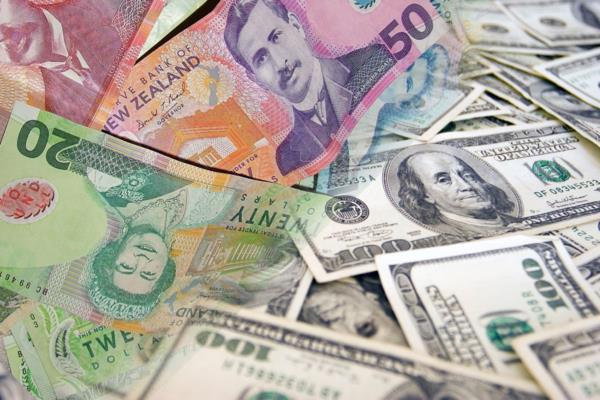 NZD/USD Hits 0.6120, Reflecting Economic Signals